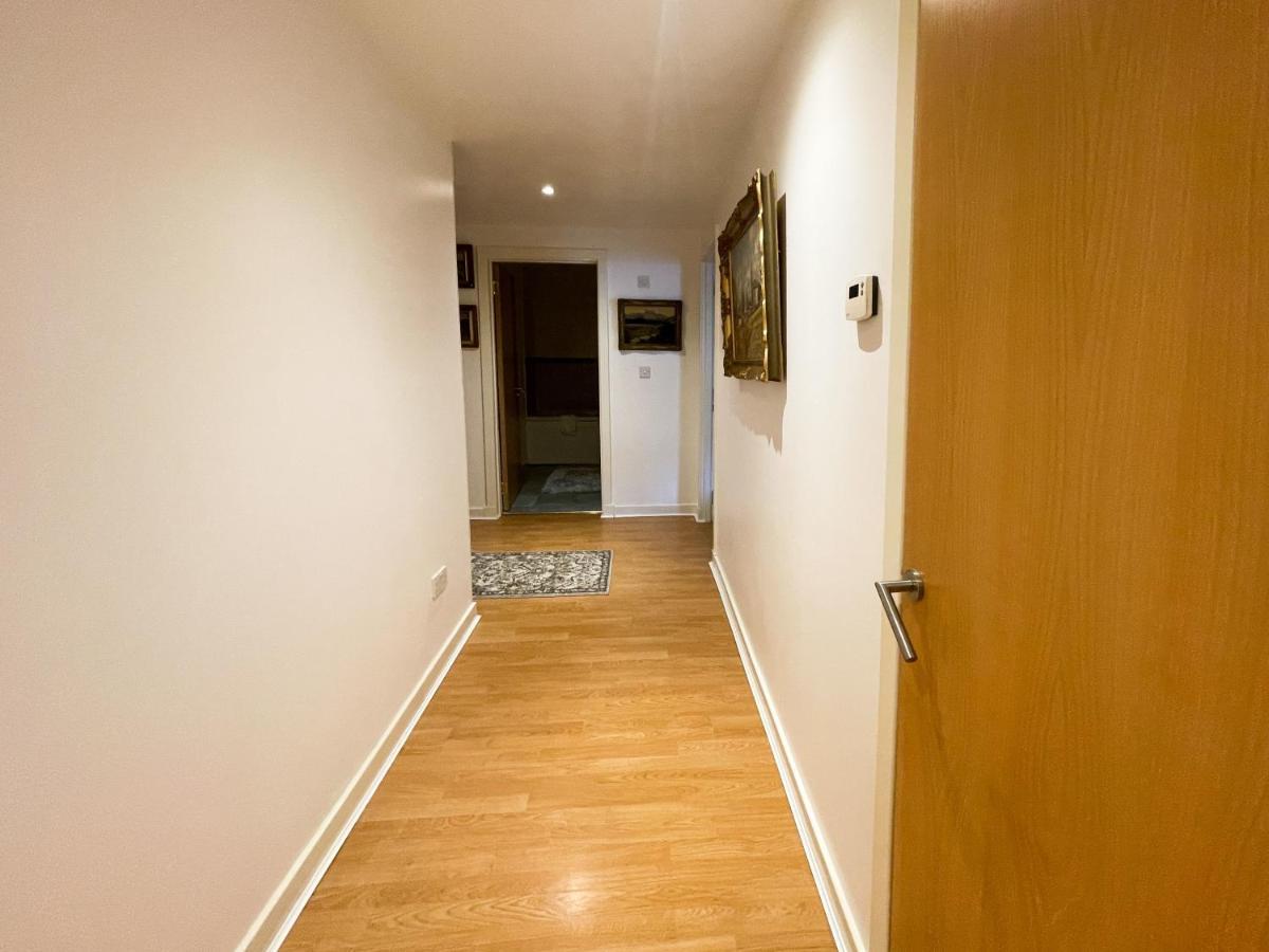 Kelvingrove 2 Bedroom Apartment - Private Parking Glasgow Dış mekan fotoğraf